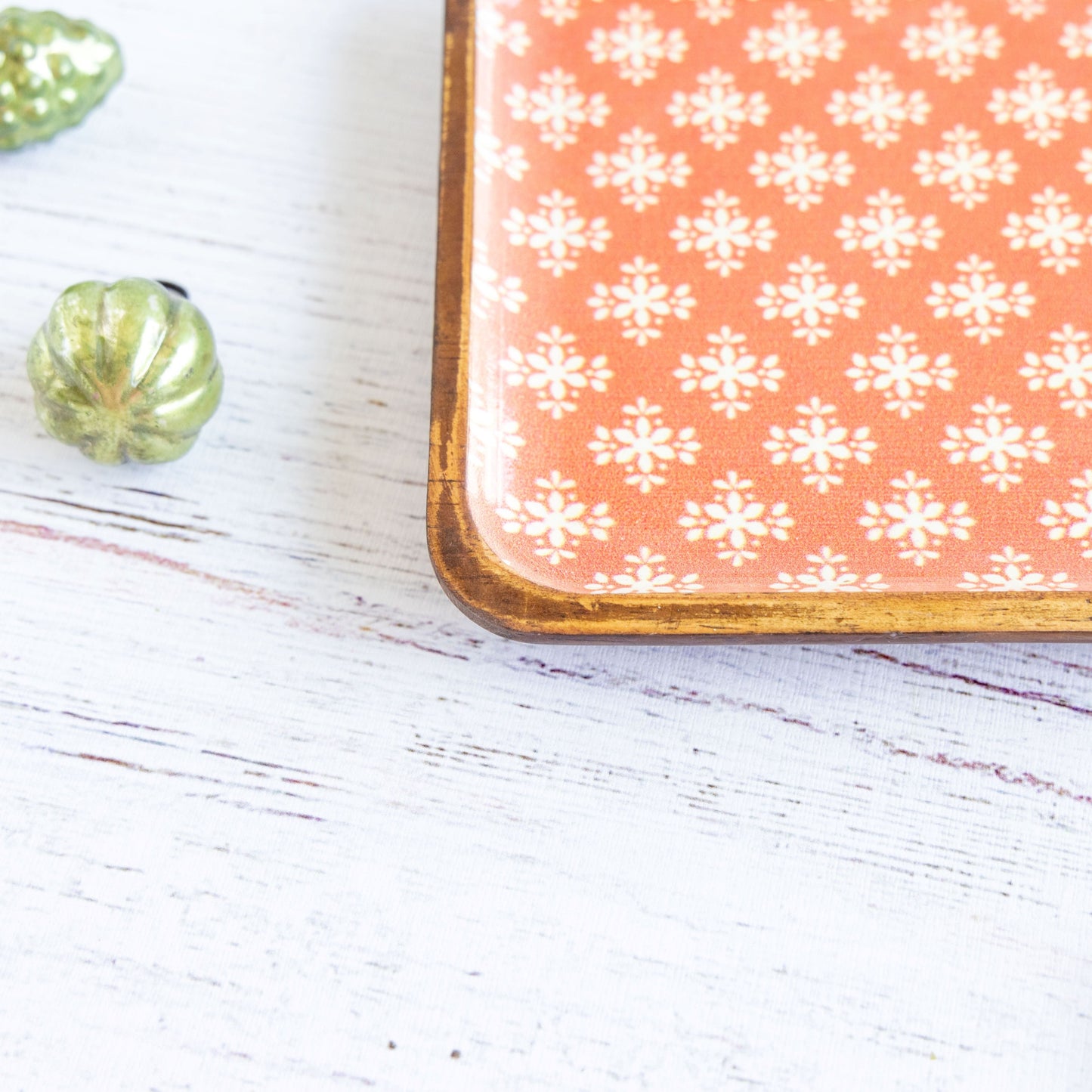 Red Snowflakes Mango Wood Square Tray