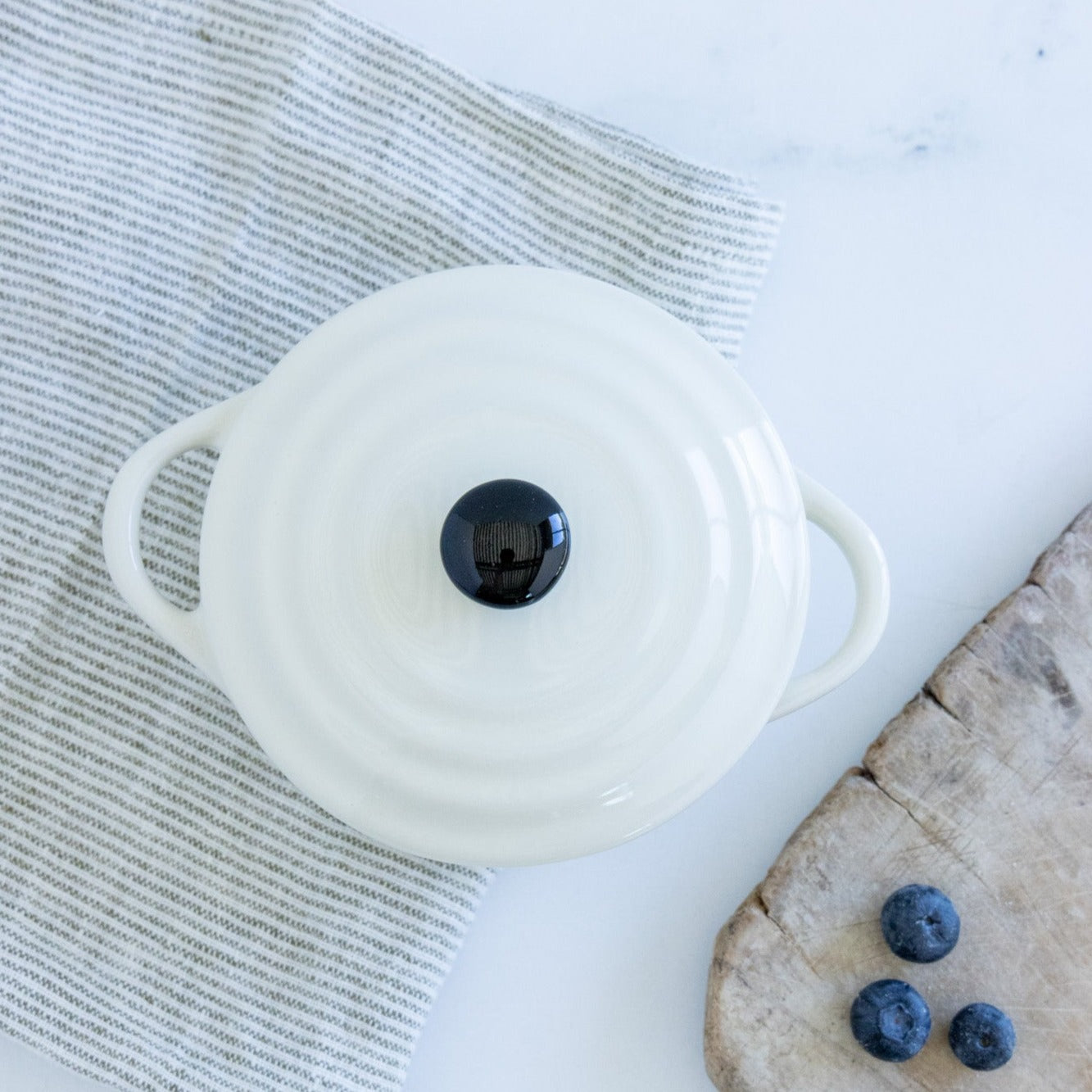 Stoneware Mini Baker with Lid