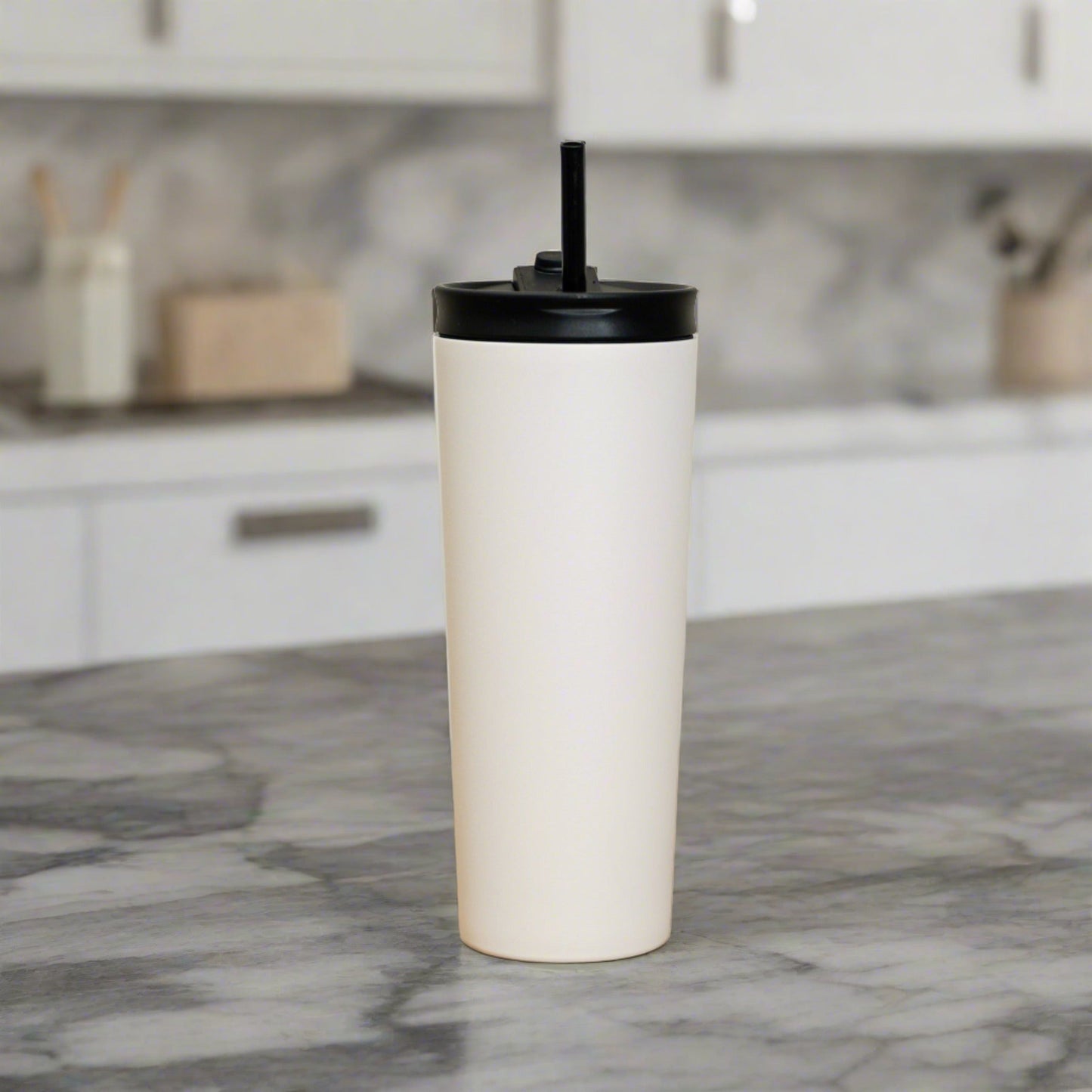 Insulated Tumbler with Straw